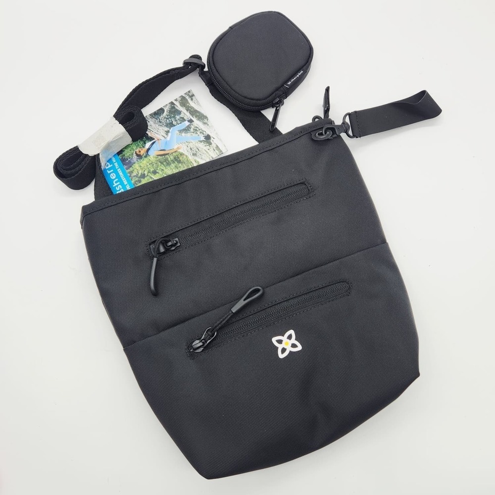 Sherpani Sadie Nylon Crossbody Bag RFID Protection Removable Coin Purse Black‎ - Picture 3 of 5